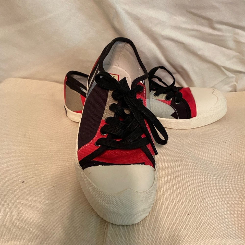 Hunter runners size 7 Multi colours